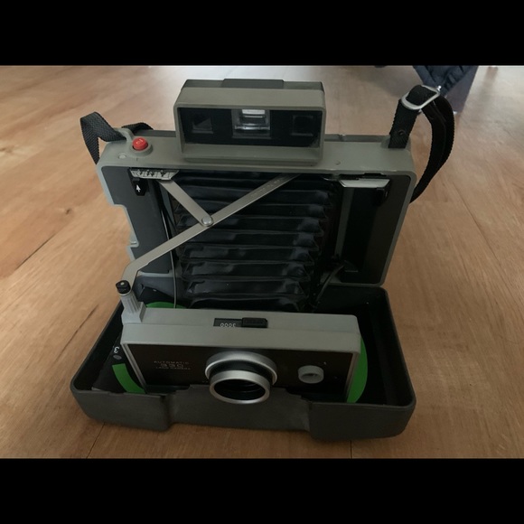 📸 1969 Vintage Polaroid 330 with “3 element glass - Picture 5 of 7